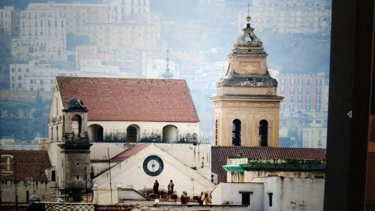 לינה וארוחת בוקר נאפולי La Casa Sui Tetti מראה חיצוני תמונה